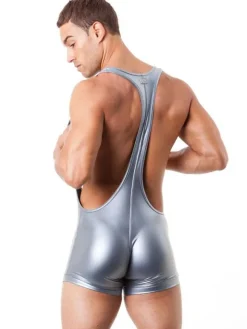 Déguisements Sexy Costumes Homme Shorts avec Bretelles en Cuir Synthétique Vernis Moulants Unicolore Noir
