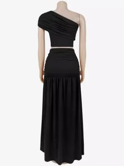 Ensemble 2 pièces : haut court asymétrique à boucle métallique et jupe longue froncée