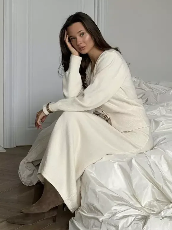 Ensemble 2 pièces en tricot avec cardigan à col en V et jupe longue pour femme (2026)