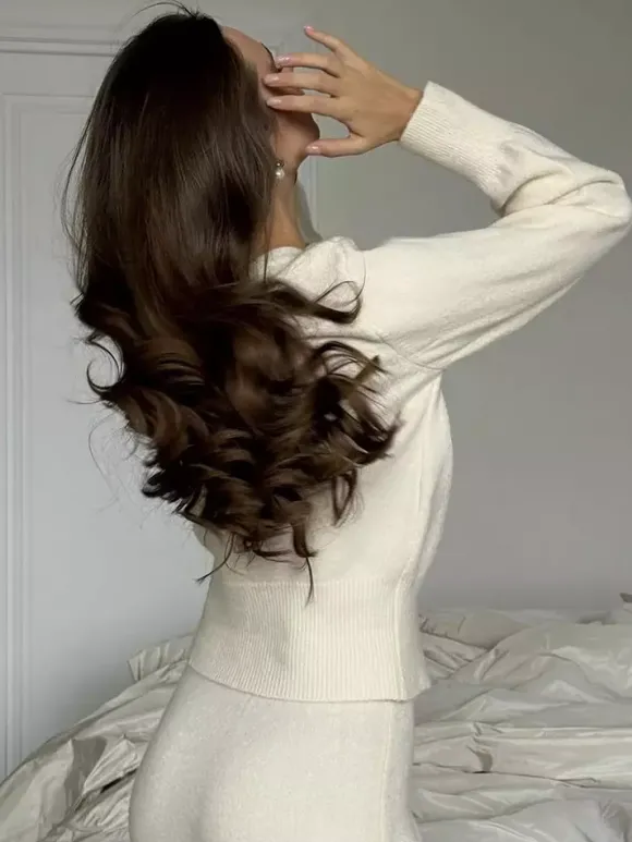 Ensemble 2 pièces en tricot avec cardigan à col en V et jupe longue pour femme (2026)