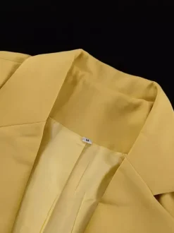 Ensemble 2 pièces jaune costume oversize et pantalon large pour l'automne 2026