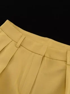 Ensemble 2 pièces jaune costume oversize et pantalon large pour l'automne 2026