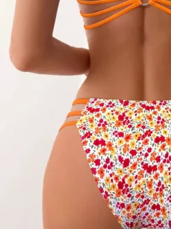 Ensemble bikini imprimé léopard pour femme - Maillot de bain 2 pièces à fines bretelles fluo décolleté rond et bas échancré sur les côtés - Collection été 2026