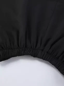 Ensemble blazer et jupe d'inspiration militaire pour femme tenue chic deux pièces - Noir vintage col montant coupe ajustée - Tenue de soirée printemps 2026