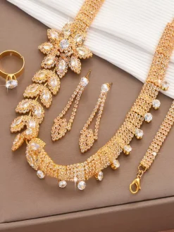 Ensemble de bijoux de mariage tendance en métal percé avec diamants attrayants