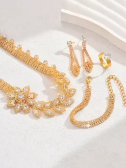 Ensemble de bijoux de mariage tendance en métal percé avec diamants attrayants