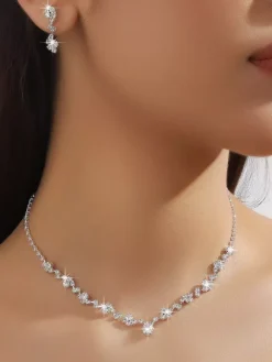 Ensemble de bijoux de mariage tendance avec beau diamant en métal