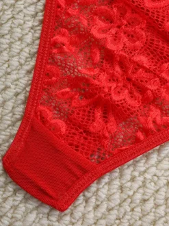 Ensemble de lingerie sexy 2 pièces à imprimé floral avec boutons transparents et soutien-gorge et culotte roses