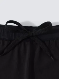 Ensemble de maillots de bain pour hommes grandes tailles comprenant un boxer et un slip de bain.