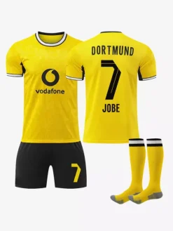 Ensemble de maillots de football domicile 4 pièces Borussia Dortmund 26/27 n° 10 Reus et n° 27 Brandt pour enfants et adultes.