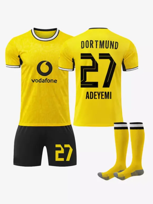 Ensemble de maillots de football domicile 4 pièces Borussia Dortmund 26/27 n° 10 Reus et n° 27 Brandt pour enfants et adultes.