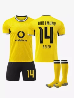 Ensemble de maillots de football domicile 4 pièces Borussia Dortmund 26/27 n° 10 Reus et n° 27 Brandt pour enfants et adultes.
