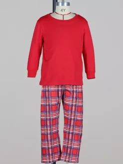 Ensemble de pyjamas de Noël classiques à carreaux rouges pour toute la famille 2026