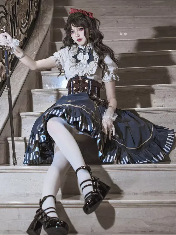 Ensemble de robes Lolita gothiques bleu marine foncé à volants et manches courtes