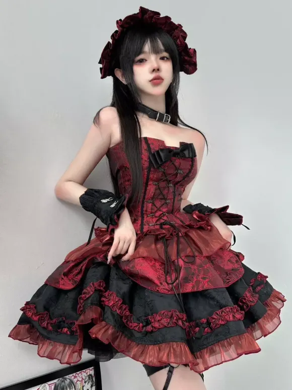 Ensemble de robes Lolita gothiques rouges sans bretelles à lacets et volants