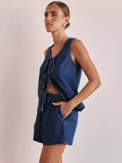 Ensemble deux pièces en denim pour femme - Haut sans manches bleu décontracté à nouer sur le devant et short assorti - Tenues streetwear d'été 2026