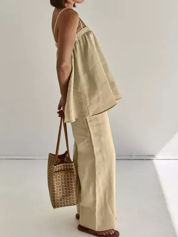 Ensemble deux pièces kaki décontracté streetwear à bretelles et sans manches.