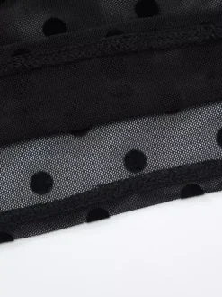 Ensemble deux pièces noir à pois sexy à bretelles et jupe sans manches transparente