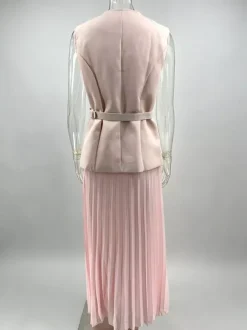 Ensemble deux pièces sans manches pour femme - Gilet ceinturé Old Money et robe maxi plissée - Collection printemps 2026