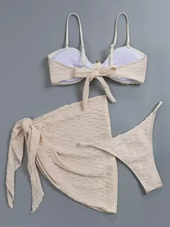 Ensemble maillot de bain 3 pièces crème pour femme - Bikini texturé avec étoiles de mer dorées et paréo - Collection Croisière Été 2026