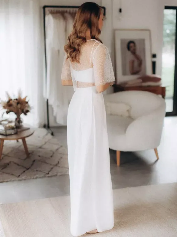 Ensemble pantalon 3 pièces pour la mariée en dentelle et mousseline décolleté illusion longueur au sol manches courtes lacées