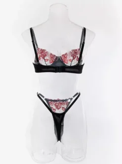 Ensemble soutien-gorge et culotte deux pièces en dentelle noire à volants