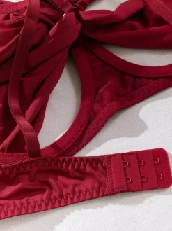 Ensemble soutien-gorge et culotte bordeaux à lacets 5 pièces