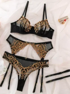 Ensemble soutien-gorge et culotte brodés avec porte-jarretelles 3 pièces