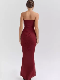 Ensemble de fête 3 pièces pour femme composé d'un corset sans bretelles d'une jupe longue en maille et d'un foulard. 2026