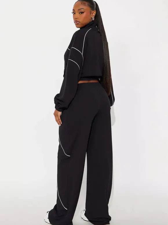 Ensemble de survêtement court zippé à bordure passepoilée et jambes larges pour femmes 2026