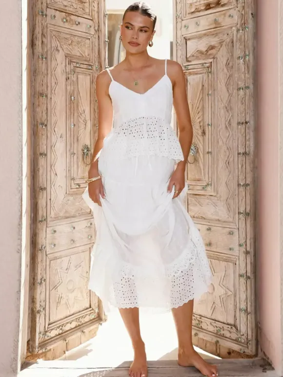 Ensemble deux pièces en coton ajouré pour femme - Débardeur blanc bohème et jupe longue à volants - Idéal pour une fête d'été sur la plage 2026