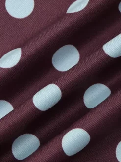 Ensemble deux pièces jupe sans manches à pois bleus style décontracté en polyester.