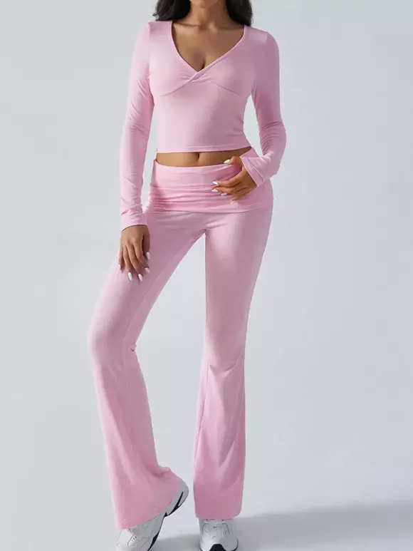 Ensemble deux pièces manches longues pour femme - Haut court ajusté à col en V et pantalon évasé style yoga - Collection printemps 2026