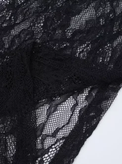 Ensemble deux pièces noir de soirée en dentelle polyester décontractée à bretelles et col sans manches