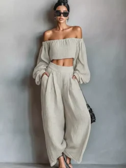 Ensemble deux pièces noir sans bretelles à manches longues et pantalon