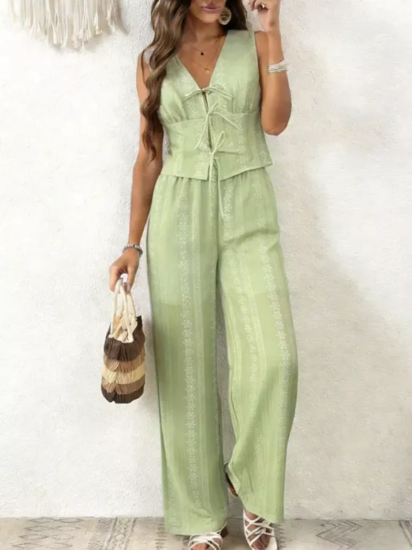 Ensemble deux pièces : pantalon blanc imprimé style streetwear en polyester col V sans manches.
