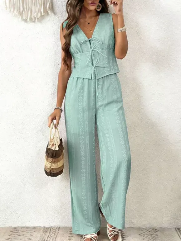 Ensemble deux pièces : pantalon blanc imprimé style streetwear en polyester col V sans manches.