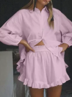 Ensemble deux pièces rose à rayures chics pour tous les jours col rabattu manches lanternes et pantalon