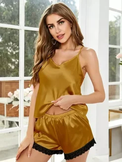 Ensemble en polyester à col en V pour la maison