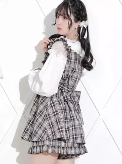 Ensemble Lolita à manches longues et à lacets short à volants