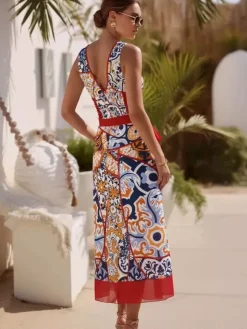Ensemble maillot de bain et paréo rouge sexy à lacets dos nu imprimé floral et col en V