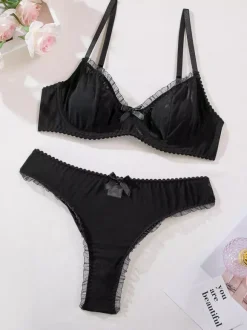 Ensemble 2 pièces de lingerie transparente plissée noire avec soutien-gorge et culotte