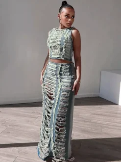 Ensemble 2 pièces en denim délavé pour femme - Jupe longue fendue déchirée style vintage et crop top - Tenue de festival d'été 2026