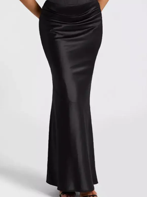 Ensemble 2 pièces pour femme corset à lacets et jupe longue orné de strass idéal pour les fêtes (collection 2026).