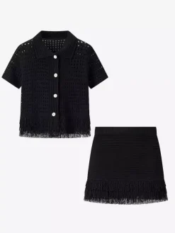 Ensemble 2 pièces pour femme : jupe blanche élégante à franges et revers manches longues.