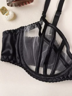 Ensembles de lingerie en dentelle noire à bretelles soutien-gorge cage culotte et porte-jarretelles