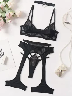 Ensembles de soutien-gorge et culotte en polyester vert herbe découpés lingerie sexy pour adultes