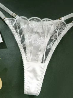 Ensemble soutien-gorge et culotte blancs en dentelle deux pièces pour la mariée