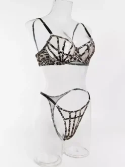 Ensemble soutien-gorge et culotte deux pièces marron à lacets et imprimé léopard