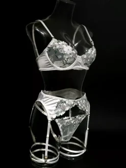 Ensembles 4 pièces de lingerie de mariée en résille blanche à imprimé floral et tulle transparent
